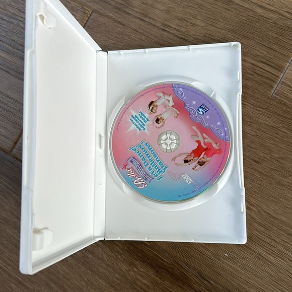 Bella Dancerella DVD Vintage Excellent Condition - Picture 3 of 4